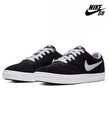 Zapatillas
Nike Check Solar Suede