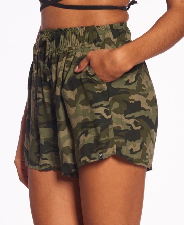 Short
Y T Quique? Camo