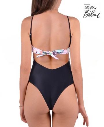 One Piece
Rip Curl Salt Water