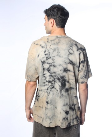 Remera
Lost Batik