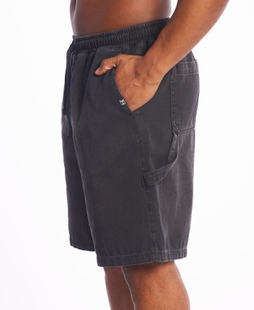 Bermuda
Y T Quique? Wide Carpintero