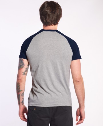 Remera
Rip Curl Ranglan Surf