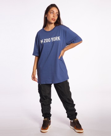 Remera
Zoo York Logo