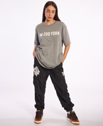 Remera
Zoo York Logo