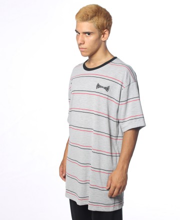Remera
Independent Loose Striped