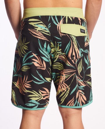 Boardshort
Volcom Bleeding Leaf
