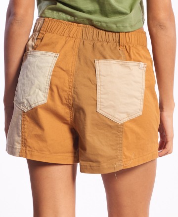 Short
Y Tu Quique? Bloque