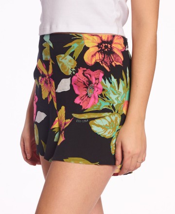 Short
Volcom Marble Floral