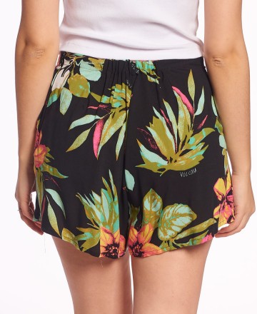 Short
Volcom Marble Floral