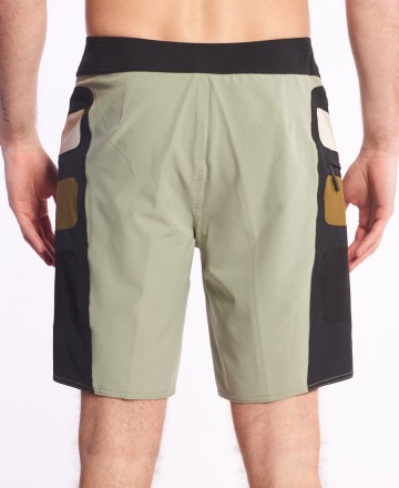 Boardshort
Volcom Surf Vitals Yago Dora