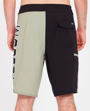 Boardshort
Volcom Noa Deane Liberator