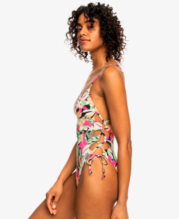 One Piece
Roxy Beach Classics Lace Up