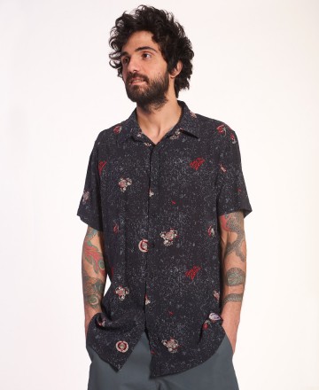 Camisa
Independent Slim Neo Synthesis