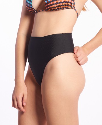 Bombacha 
Volcom Hi Waist C-Less Morley