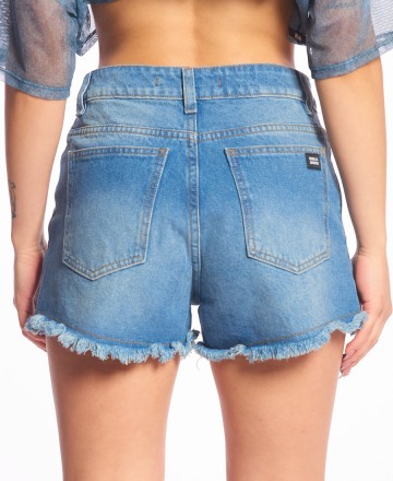 Short
Isabel La Catolica Light Blue Short
Isabel La Catolica Light Blue