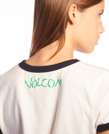 Remera
Volcom Ringer Ozzy