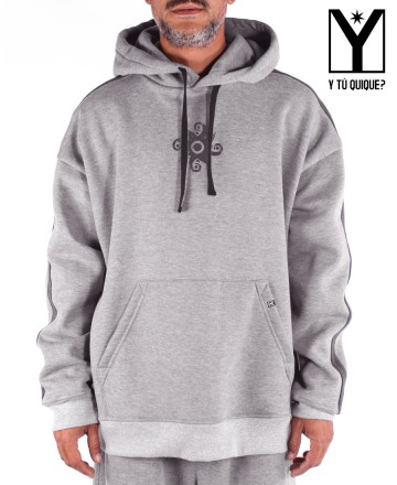 Buzo 
Y Tu Quique? Boxy Print