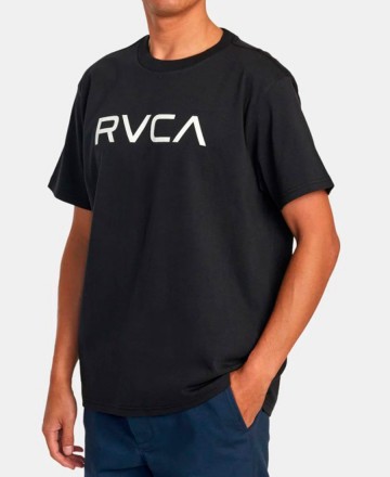 Remera
RVCA Big Dayshift