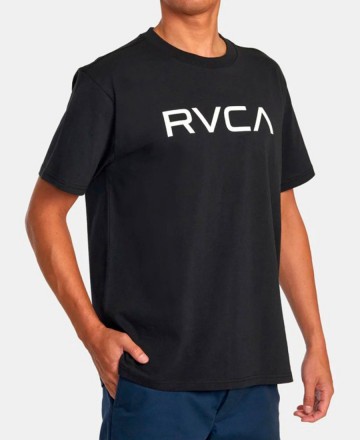 Remera
RVCA Big Dayshift