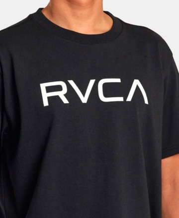 Remera
RVCA Big Dayshift