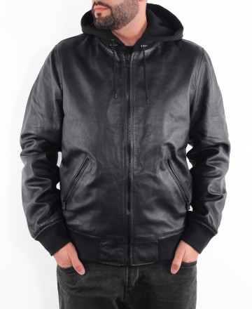 Campera 
Runway College