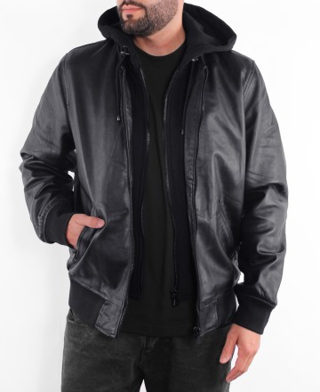 Campera 
Runway College