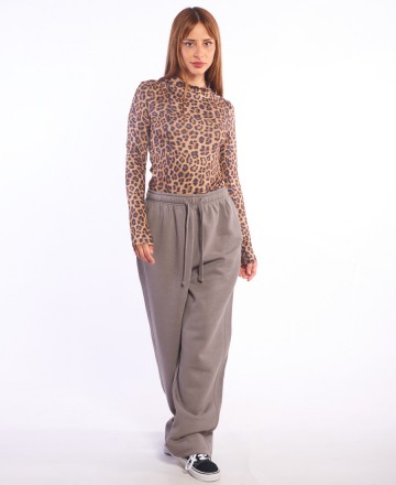 Remera 
Isabel La Catlica Hineck Graphic