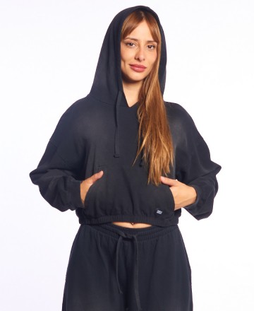 Buzo
Isabel La Catlica Hood Crop Process
