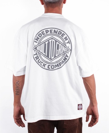 Remera 
Independent Clipper