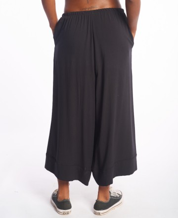 Pantalón 
Y Tu Quique? Midi Plain Pantalón 
Y Tu Quique? Midi Plain