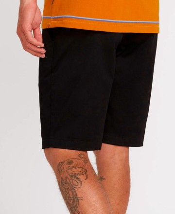 Bermuda
Volcom Chino Frickin 21