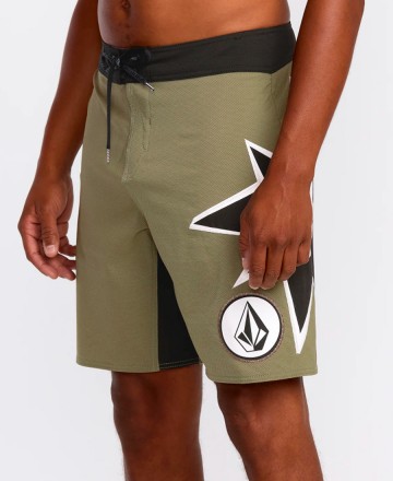 Boardshort 
Volcom St4r G4zer Mod 20