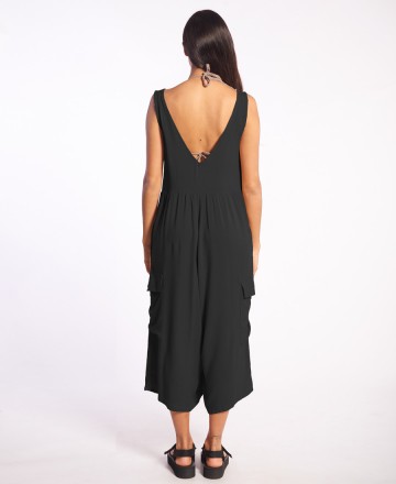 Jumpsuit 
Y T Quique? Midi Button