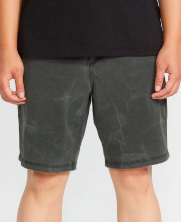 Boardwalk 
Volcom Faded Hybrid 19