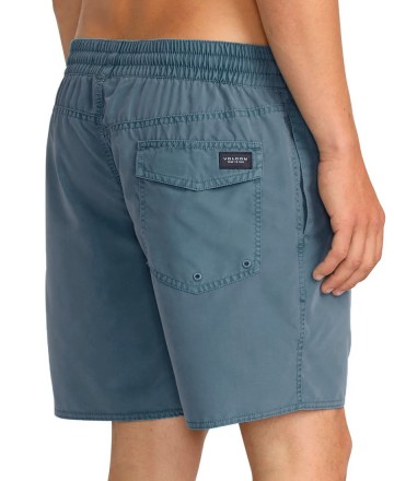 Boardshort 
Volcom Center Pigment 17