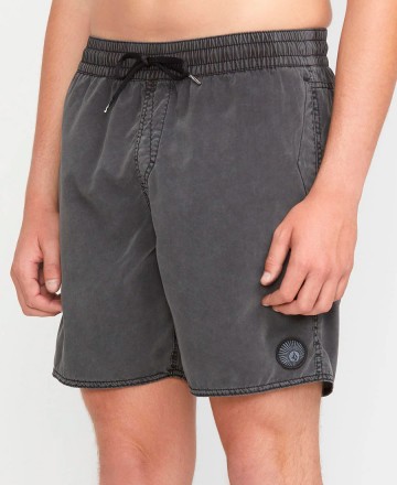 Boardshort 
Volcom Center Pigment 17