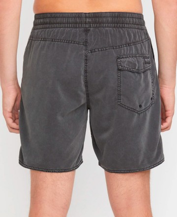 Boardshort 
Volcom Center Pigment 17