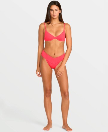 Corpio 
Volcom Blossom Daze