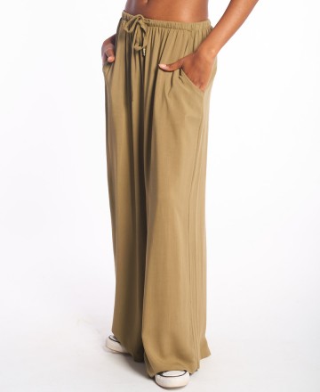 Pantaln 
Y Tu Quique? Wide Plain