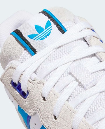 Zapatillas 
Adidas Tekkira Cup