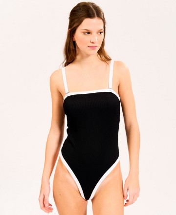 One Piece 
Billabong Morley Tully
