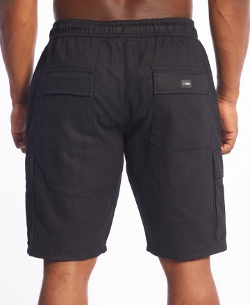 Bermuda 
Y T Quique? Dobby 21