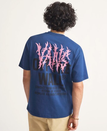 Remera
Vans Metal Wall
