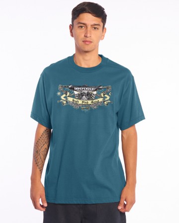 Remera 
Independent SFG Society