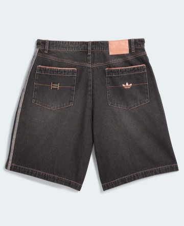 Bermuda 
Adidas Tyshawn