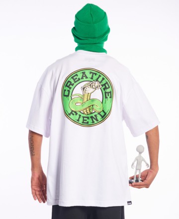 Remera 
Creature Over Relic