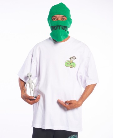 Remera 
Creature Over Relic