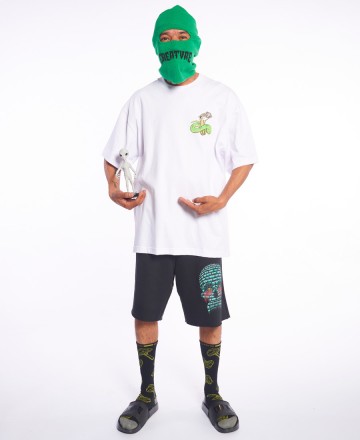 Remera 
Creature Over Relic