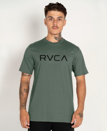 Remera
RVCA Big Dayshift