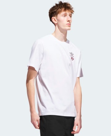 Remera 
Adidas Triple Trifolio